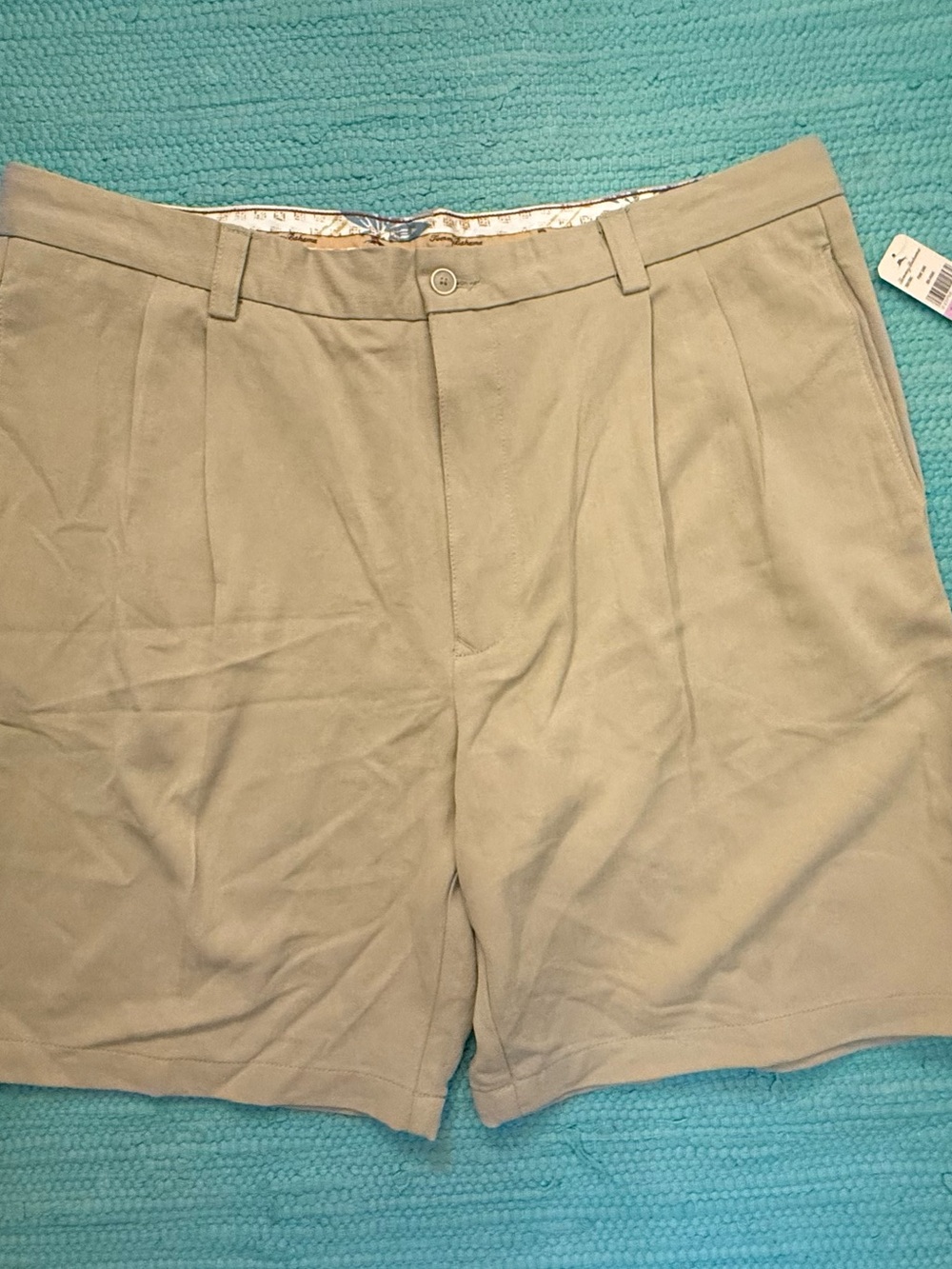 Tommy Bahama Silk Pleated Khaki Shorts Sz 38 Resort NWT